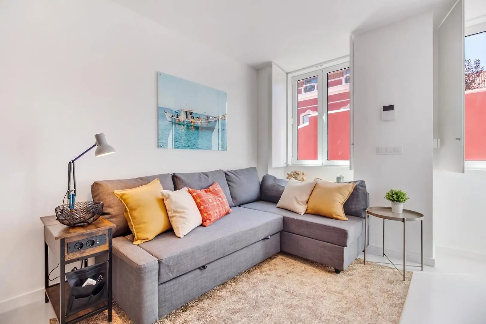 1Br Charming In The Heart Of Santos | By Airnest Apartment Lisbon