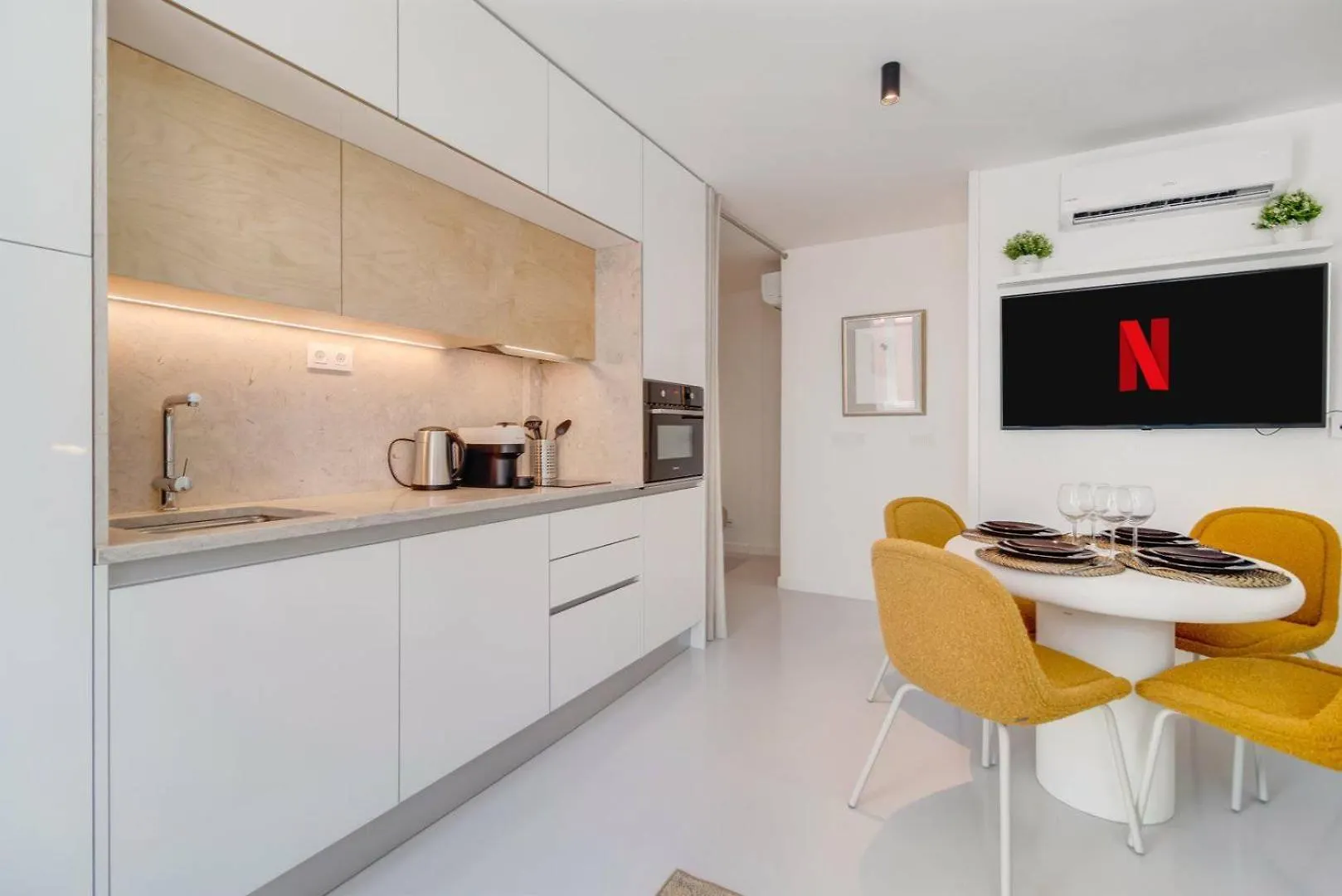 1Br Charming In The Heart Of Santos | By Airnest Apartment Lisbon